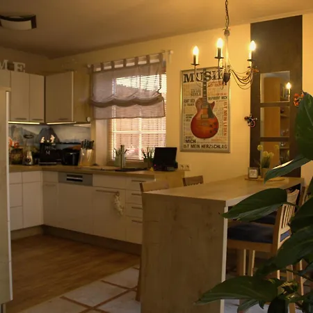 Meerzeit-4sz, 2wohnzimmer, Wlan-8 Km Warnemuende Hébergement de vacances *