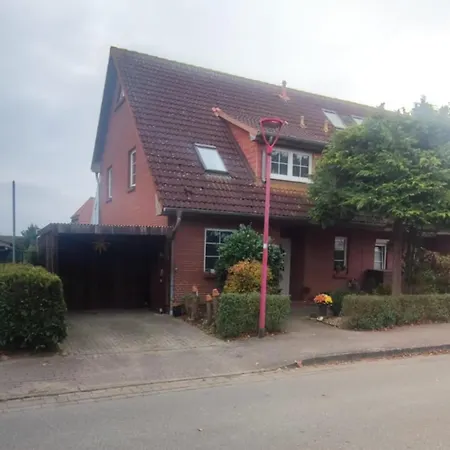 Meerzeit-4sz, 2wohnzimmer, Wlan-8 Km Warnemuende Hébergement de vacances Sievershagen