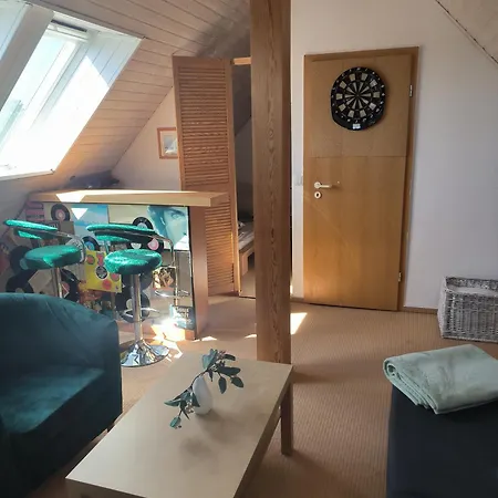 Meerzeit-4sz, 2wohnzimmer, Wlan-8 Km Warnemuende Sievershagen