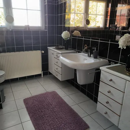 Meerzeit-4sz, 2wohnzimmer, Wlan-8 Km Warnemuende * Sievershagen
